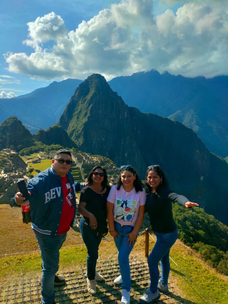 Machu Picchu Full Day – Private Service