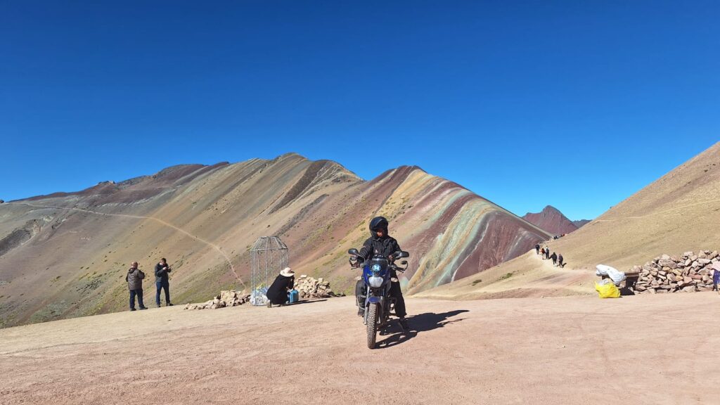 Tour en Motocicletas a la Montaña de 7 Colores - (Sin Caminata) para Grupos